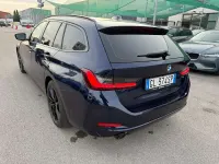 Usata BMW 320 190 CV (139 kW) 2022 Blu/azzurro Station wagon