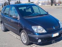 Usata Renault Scénic 107 CV (78 kW) 2000 Blu Monovolume