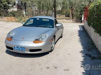 Usata Porsche 986 Boxster 204 CV (150 kW) 2001 Grigio Cabrio