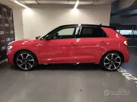 Uusi Audi A1 116 HP (85 kW) 2025 Punainen Katumaasturi