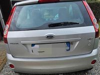 Usata Ford Fiesta 73 CV (53 kW) 2008 Grigio Utilitaria