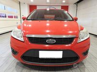 Usado Ford Focus 145 HP (106 kW) 2009 Vermelho Sedan