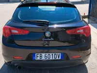 Usata Alfa Romeo Giulietta Distinctive 120 CV (88 kW) 2015 Nero Utilitaria