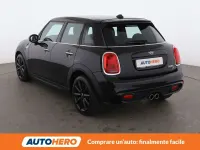 Begagnad Mini Cooper SD 170 HK (125 kW) 2019 Svart Halvkombi