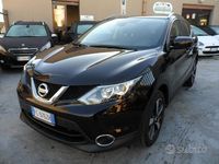 Usata Nissan Qashqai N-Connecta 130 CV (95 kW) 2016 Grigio SUV