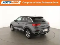 Usata VW T-Roc Style 150 CV (110 kW) 2019 Grigio SUV