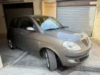 Usata Lancia Ypsilon 69 CV (50 kW) 2005 Marrone Utilitaria