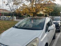 Usata Opel Corsa 80 CV (58 kW) 2010 Bianco Utilitaria