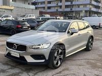 Usata Volvo V60 CC Business Edition 190 CV (139 kW) 2020 Grigio Station wagon