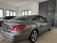 Gebraucht Mercedes E200 Executive 184 PS (135 kW) 2014 Silber Coupé