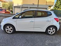 Usata Kia Venga 90 CV (66 kW) 2013 Utilitaria