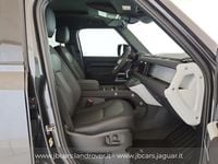Usata Land Rover Defender SE Dynamic 249 CV (183 kW) 2023 Grigio scuro SUV