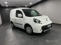 Usata Renault Kangoo 75 CV (55 kW) 2012 Bianco Monovolume