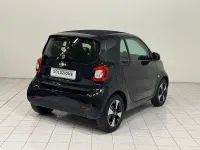Usata Smart ForTwo Coupé Pure 60 kW (82 CV) 2021 Nero Utilitaria