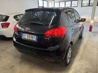 Usata Kia Venga 128 CV (94 kW) 2012 Nero Utilitaria