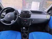 Usata Fiat Punto 60 CV (44 kW) 2000 Bianco Utilitaria