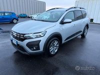 Usata Dacia Jogger Comfort 110 CV (80 kW) 2023 Grigio Monovolume