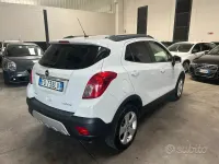 Usata Opel Mokka Cosmo 116 CV (85 kW) 2016 Bianco SUV