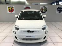 Usata Fiat 500e S 85 kW (116 CV) 2024 Bianco Berlina