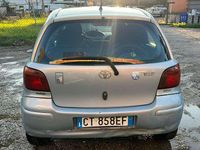 Usata Toyota Yaris 86 CV (63 kW) 2005 Berlina