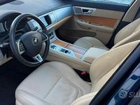 Usata Jaguar XF 200 CV (147 kW) 2015 Blu Berlina