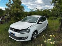 Begagnad VW Polo Comfortline 90 HK (66 kW) 2012 Vit Halvkombi