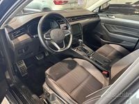 Usata VW Passat Alltrack 200 CV (147 kW) 2023 Manganese grey Station wagon
