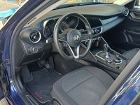 Usata Alfa Romeo Giulia 150 CV (110 kW) 2017 Blu Berlina