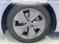 Usata Cupra Born 69 kW (95 CV) 2023 Grigio vapore Utilitaria