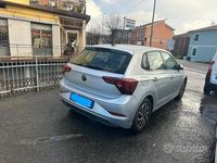 Usata VW Polo Style 95 CV (69 kW) 2023 Grigio Berlina