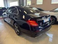 Usata Mercedes E300 306 CV (225 kW) 2019 Blu/azzurro Berlina