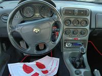Usata Alfa Romeo Spider Lusso 150 CV (110 kW) 1996 Nero Cabrio