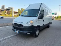 Usata Iveco Daily 145 CV (106 kW) 2012 Bianco