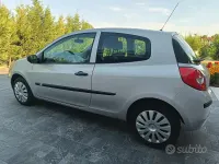 Usata Renault Clio III 75 CV (55 kW) 2006 Grigio Berlina