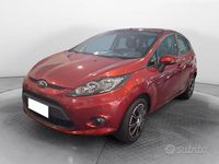 Usata Ford Fiesta 82 CV (60 kW) 2010 Rosso Utilitaria