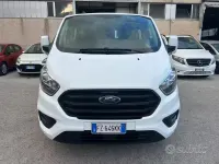 Usata Ford Transit Custom 131 CV (96 kW) 2019 Bianco Monovolume