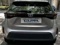 Usata Toyota Yaris Cross Lounge 110 CV (80 kW) 2022 Argento SUV