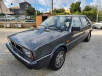 Usata Lancia Delta 78 CV (57 kW) 1985 Grigio Utilitaria