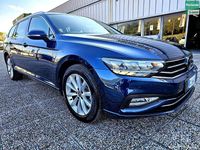 Usata VW Passat Business 150 CV (110 kW) 2020 Blu Station wagon