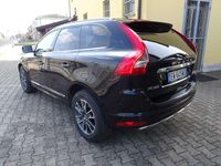 Usata Volvo XC60 Momentum 215 CV (158 kW) 2014 Nero SUV