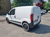 Usata Peugeot Bipper 75 CV (55 kW) 2012 Monovolume