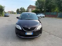 Usata Lancia Ypsilon 69 CV (50 kW) 2013 Viola Utilitaria