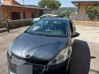 Usata Peugeot 208 68 CV (50 kW) 2013 Grigio Utilitaria