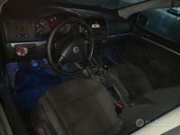 Usado VW Golf V 170 CV (125 kW) 2007 Gris Berlina