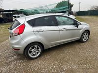 Usata Ford Fiesta Titanium 75 CV (55 kW) 2014 Grigio Utilitaria