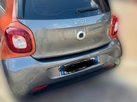 Usata Smart ForFour 71 CV (52 kW) 2015 Grigio Utilitaria