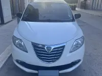 Usata Lancia Ypsilon 95 CV (69 kW) 2011 Bianco Utilitaria