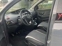 Usata Lancia Ypsilon 69 CV (50 kW) 2015 Utilitaria