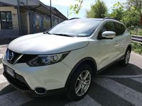 Usata Nissan Qashqai Tekna 131 CV (96 kW) 2015 Bianco SUV
