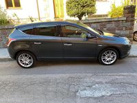 Usata Lancia Delta 165 CV (121 kW) 2010 Utilitaria